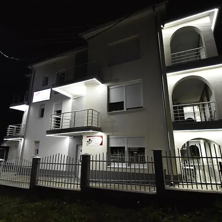 Ruza - Grand 1 Apartment