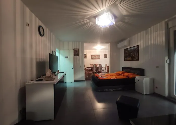 Ruza - Grand 1 شقة *